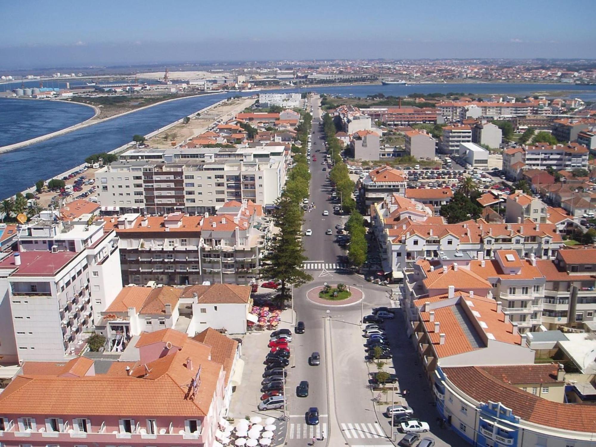 P&H Apartment Aveiro Exteriör bild
